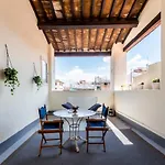 La Loggia Loves Apartment